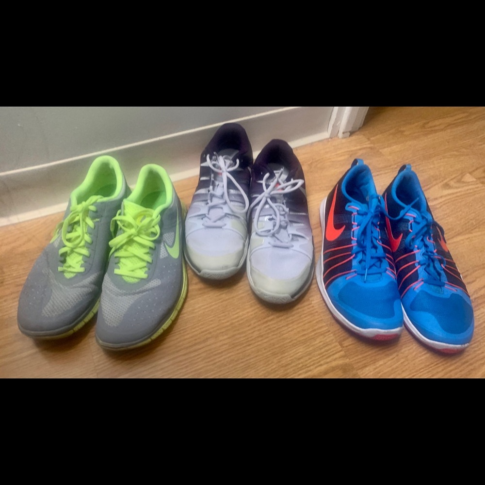 Nike men’s running shoes